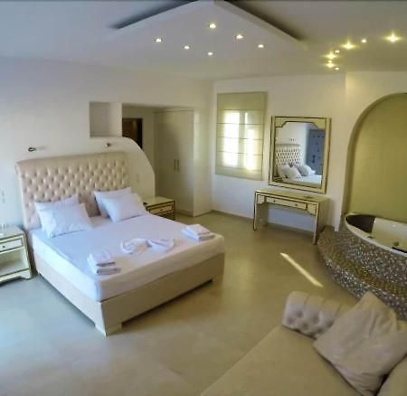 Queen Boutique Suites Mykonos Town Eksteriør bilde