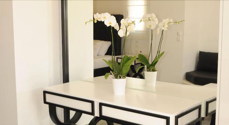 Queen Boutique Suites Mykonos Town Eksteriør bilde