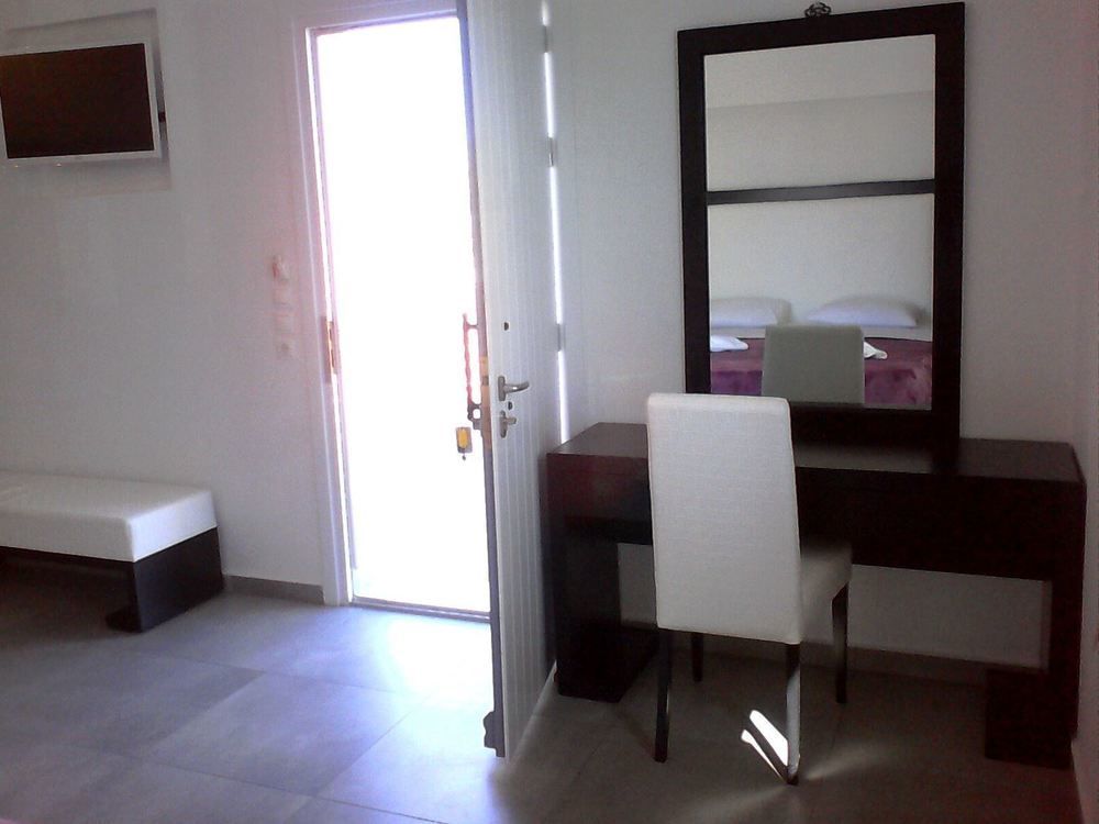 Queen Boutique Suites Mykonos Town Eksteriør bilde